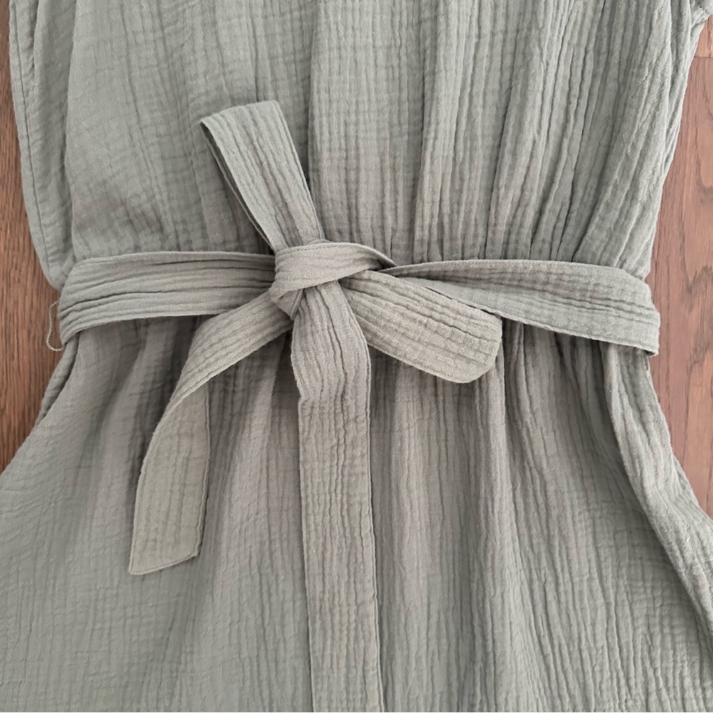 NWT GAP Ruffle Hem Gauze Tie-Waist Sleeveless Dress in Sage Green Size Small - Picture 5 of 8